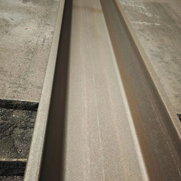 Palplanches en acier pour infrastructures